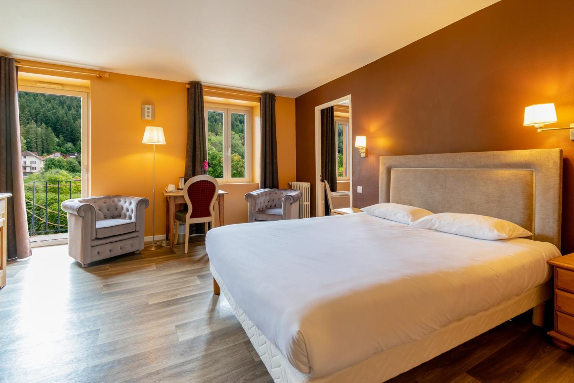 Hotel-Restaurant Le Lac Malbuisson Kültér fotó