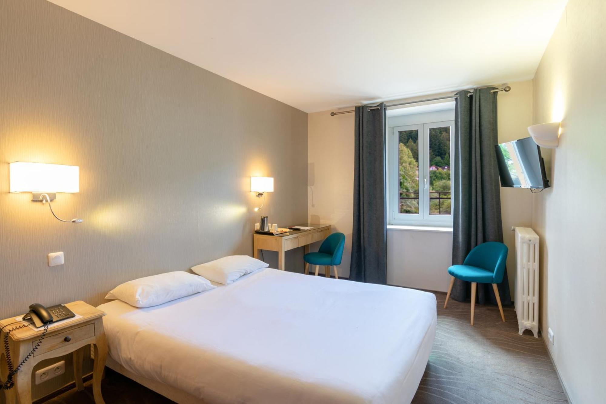 Hotel-Restaurant Le Lac Malbuisson Kültér fotó