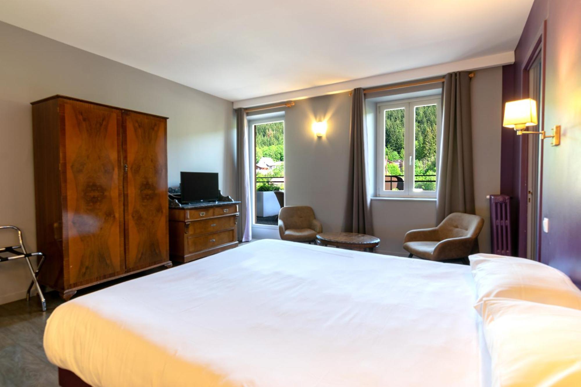 Hotel-Restaurant Le Lac Malbuisson Kültér fotó