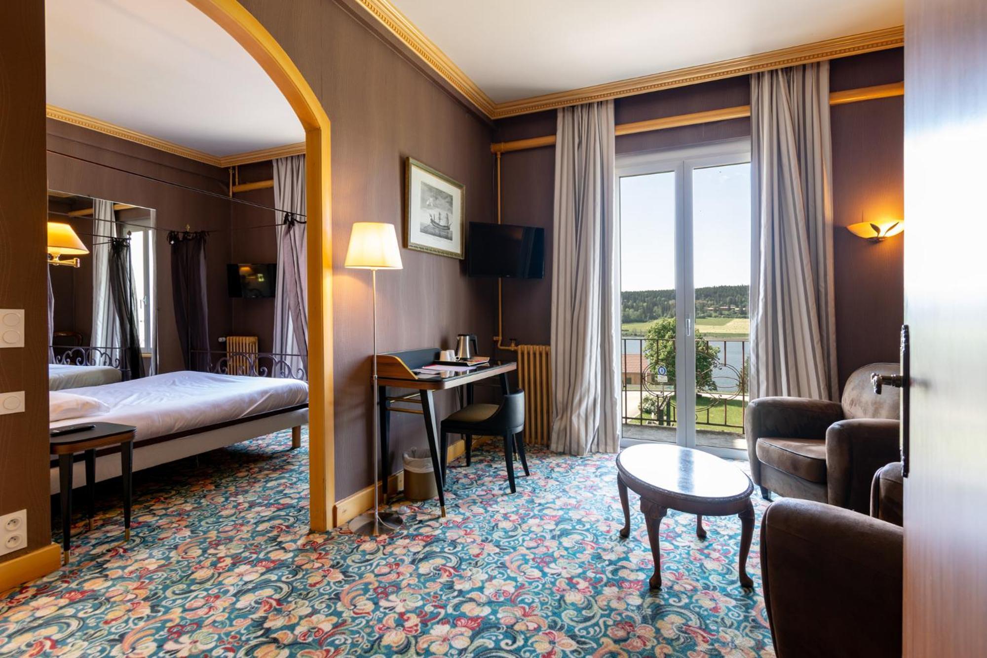Hotel-Restaurant Le Lac Malbuisson Kültér fotó
