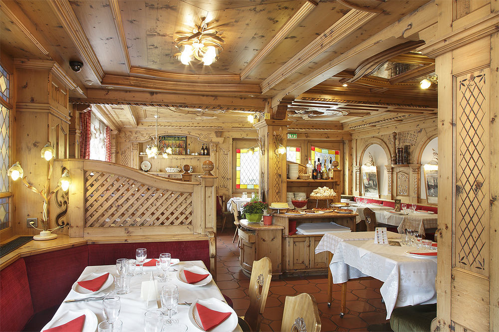 Hotel-Restaurant Le Lac Malbuisson Kültér fotó