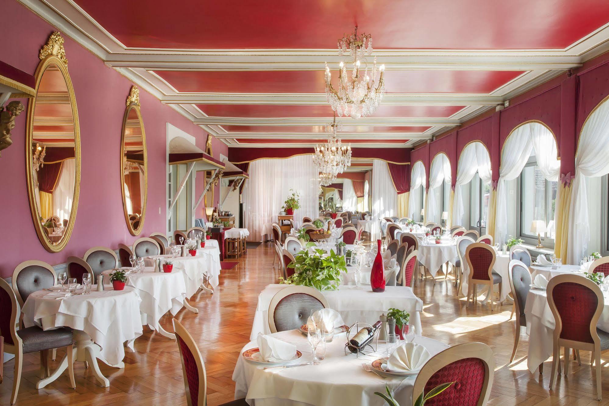 Hotel-Restaurant Le Lac Malbuisson Kültér fotó